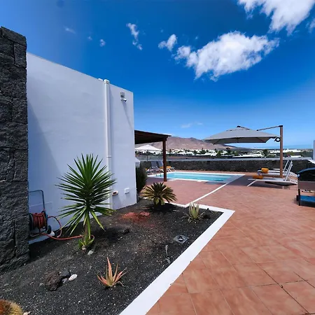Lanzarote Paradise-private Pool Nyaraló *