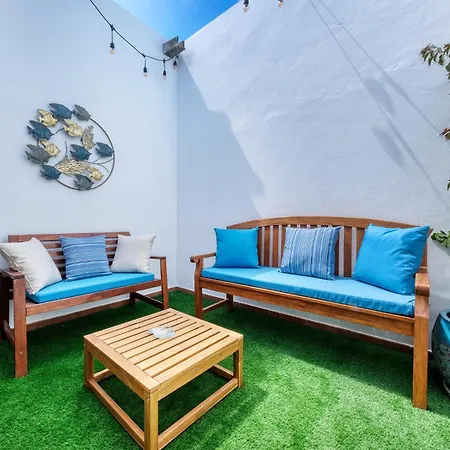 Lanzarote Paradise - Private Pool, Air-con And Bbq By Lanzarote * Playa Blanca (Lanzarote)